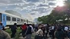 قطار حومه‌ای هشتگرد - تهران حادثه آفرین شد