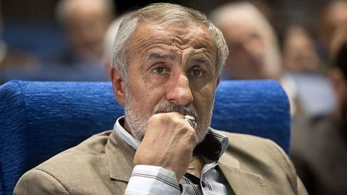 ببینید | نماینده مردم تهران پشت میکروفون مجلس استعفا داد