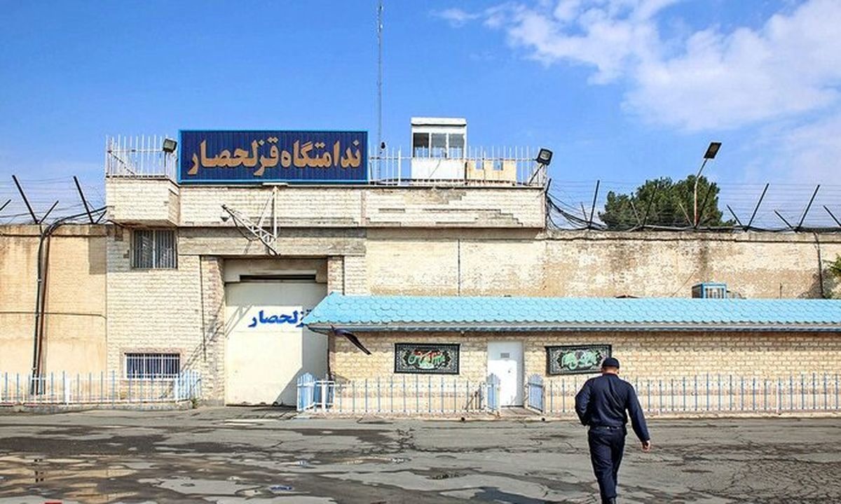ماجرای اعتصاب غذای زندانیان زن در ندامتگاه فردیس چیست ؟