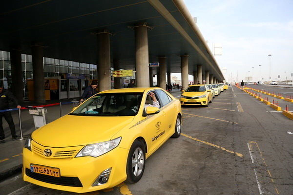 چرا ورود تاکسی‌های اینترنتی به فرودگاه امام ممنوع شد ؟