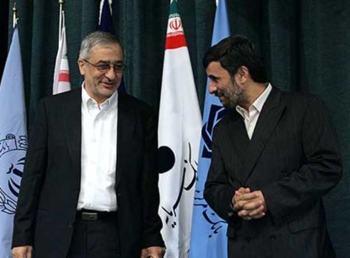 ماجرای 800 میلیارد دلار پولشویی در زمان احمدی نژاد چه بود؟ | 120 و 150 میلیون دلار قرار بود به چه کسی پرداخت شود ؟ | گفتم این وضع قابل ادامه نیست