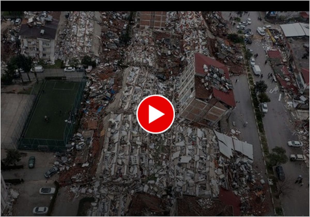 ببینید | زلزله در حین پخش زنده مجری تلویزیون را وحشت‌زده کرد