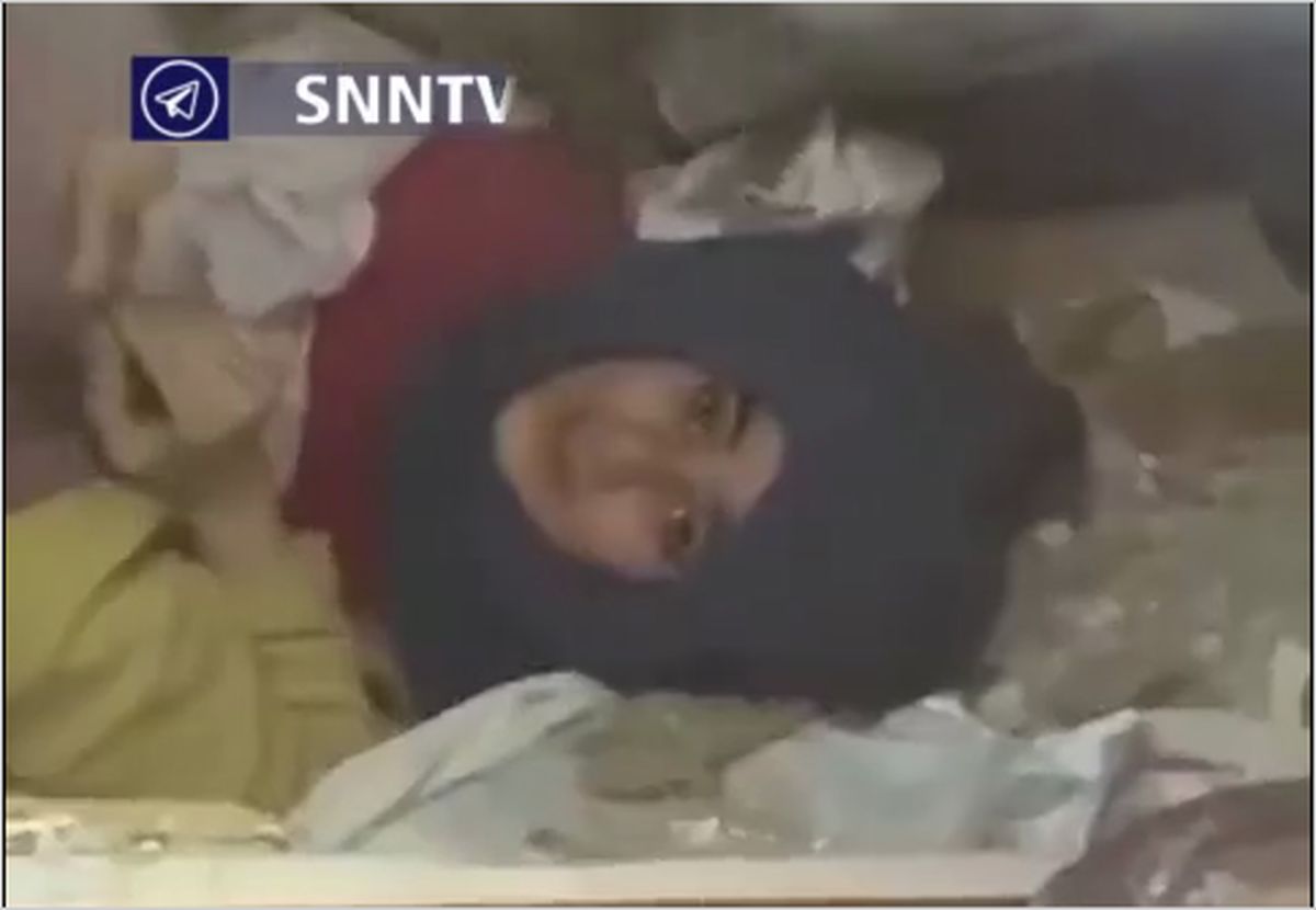 ویدیو | نجات معجزه آسای دختر ۱۱ ساله از زیر آوار بعد از ۱۶۰ ساعت