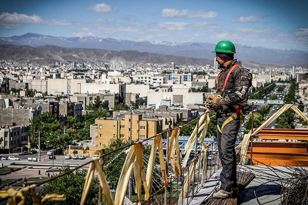 خبر مهم نماینده کارگران درباره حقوق و دستمزد سال 1402