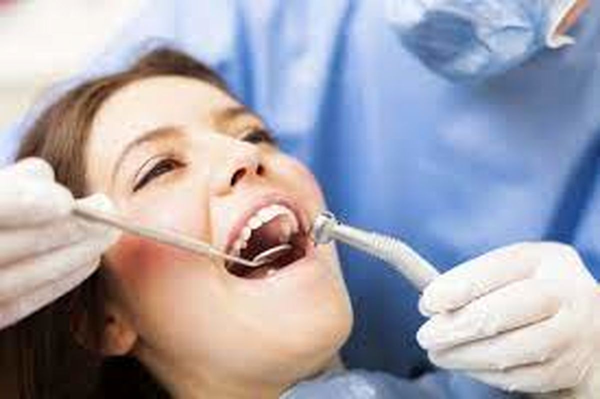تصویر دندانپزشک خیر برزیلی با بیمارانش پربازدید شد