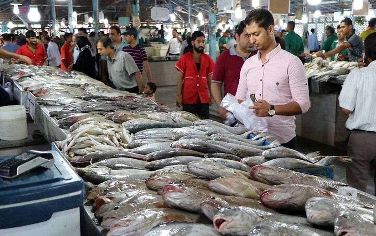 اینفوگرافیک | قیمت انواع ماهی در آستانه شب عید اعلام شد