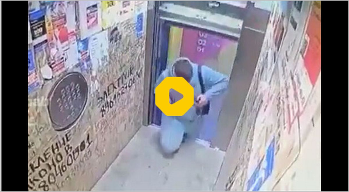 ببینید: نجات مرد جوان در آسانسور با تر و فرزی خودش!