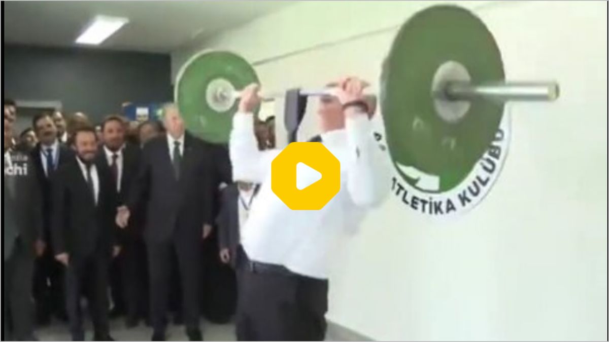 ببینید: وزنه‌برداری رئیس‌جمهور آذربایجان با کت و شلوار مقابل اردوغان