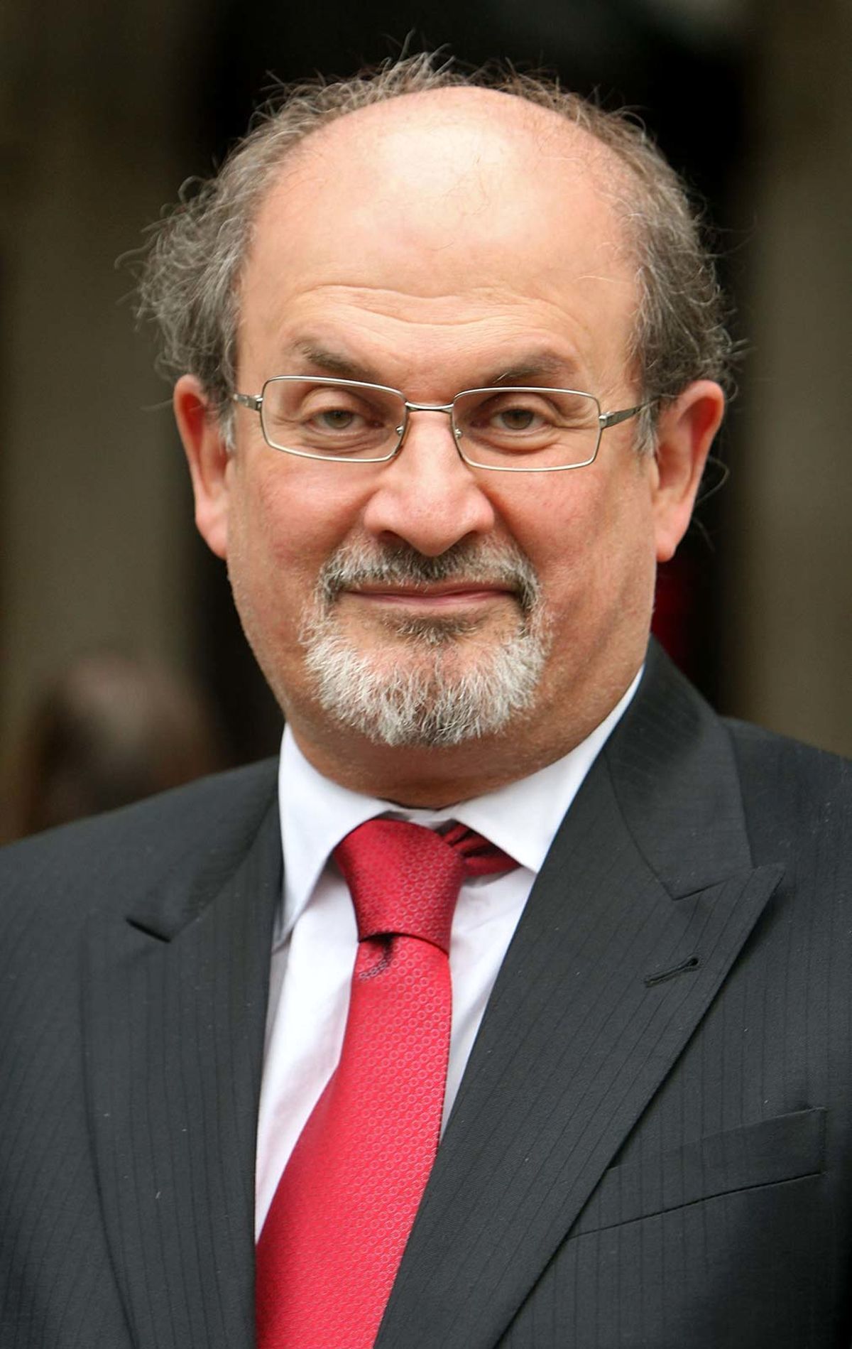 خبر جدید از سلمان رشدی و وضعیت آن پس از ترور