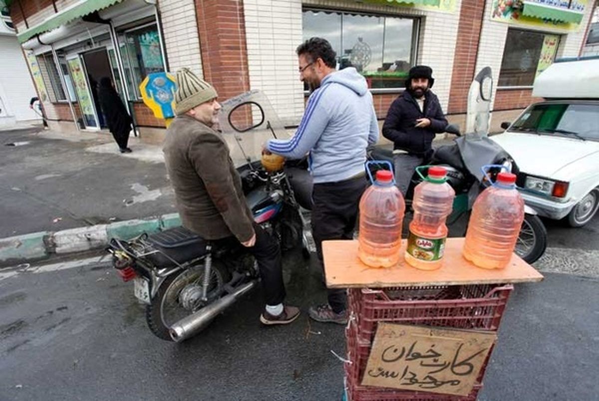 بنزین‌فروشی کارگران شهرداری ایرانشهر | ۵ ماه کار بدون حقوق ؟!