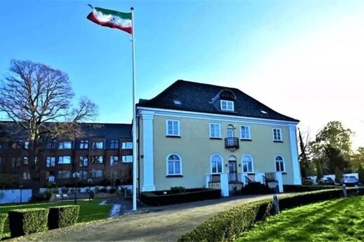 ببینید |  سفیر از جزئیات حمله اخیر یک مهاجم به سفارت ایران در دانمارک میگوید