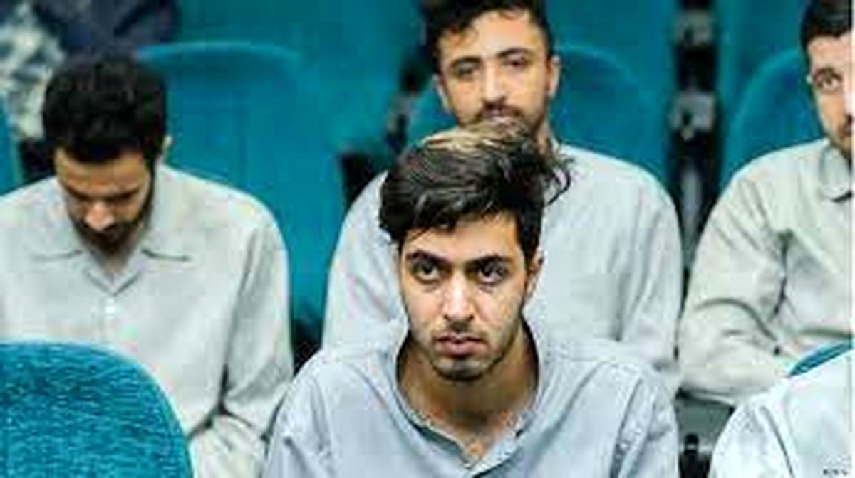 حرف‌های پدر محمدمهدی کرمی درباره حکم اعدام پسرش ؛ روزی که مهدی دستگیر شد، کفش کالج و شلوار راسته پوشیده بود