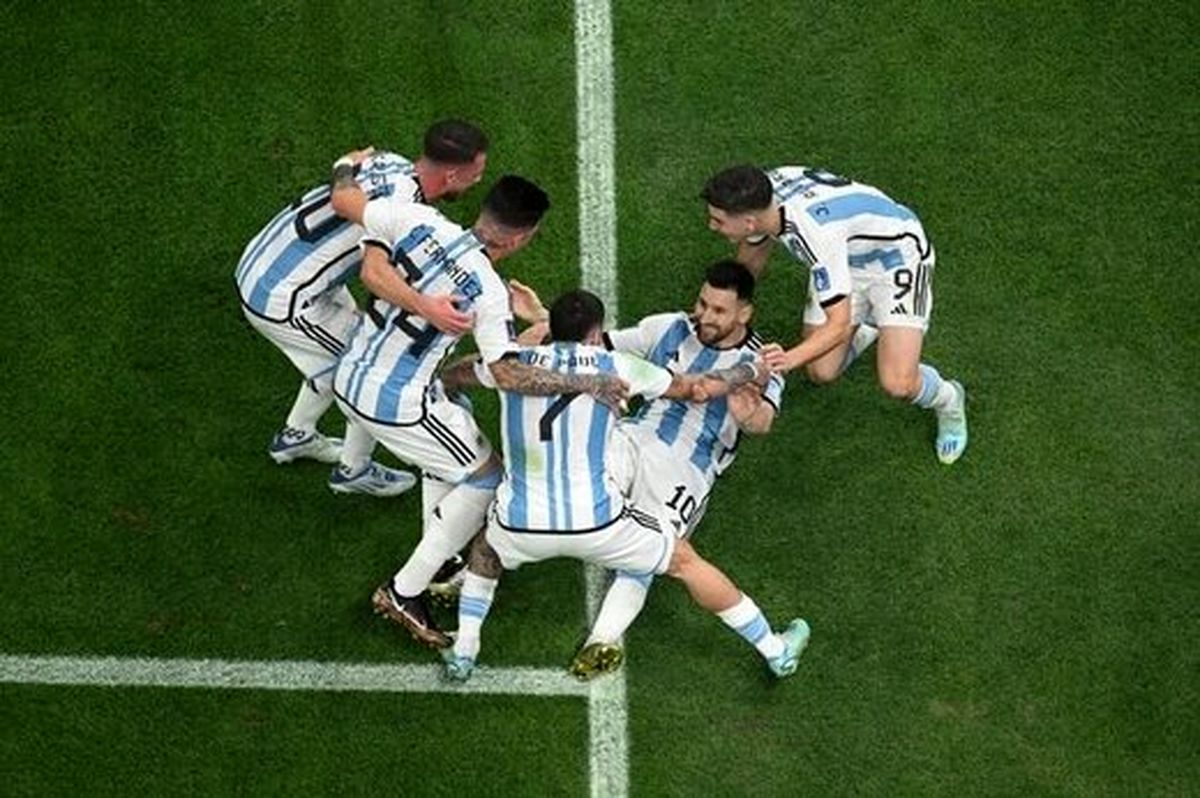 پیراهن تیم ملی آژانتین سه ستاره شد + عکس