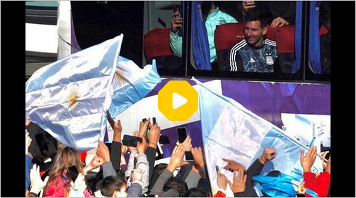 ببینید | سقوط یک هوادار از روی پل در جشن قهرمانی آرژانتین!