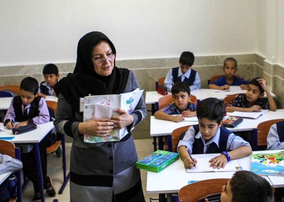 خبر مهم آموزش و پرورش این استان درباره صدور رتبه قطعی بیش از 22 هزار معلم