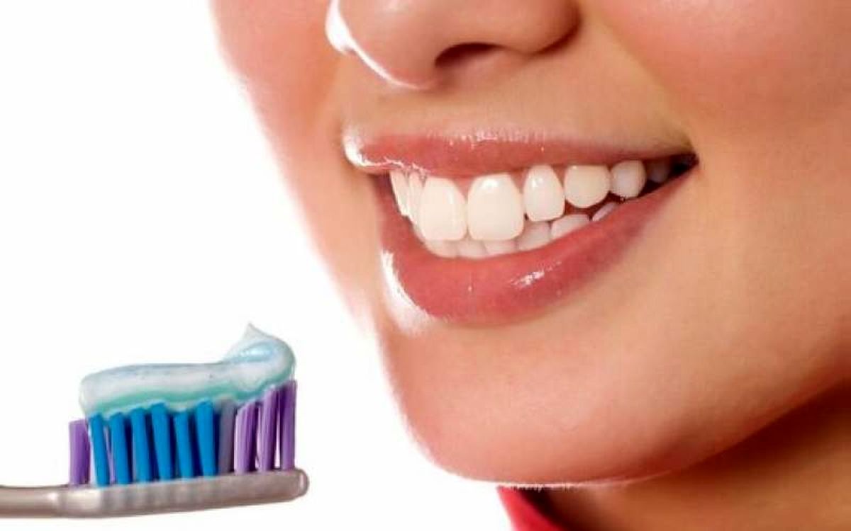 ۶ راهکار برای تمیز نگه داشتن محیط دهان و سلامت دندان‌ها