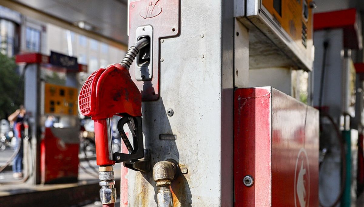 کارت های سوخت شخصی چند لیتر بنزین سهمیه ای و چند لیتر بنزین آزاد دارند؟