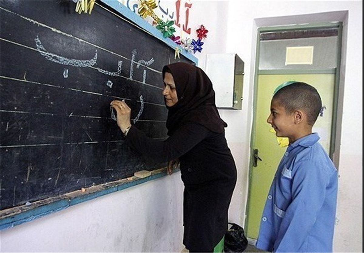 فیش حقوقی و معوقات اسفندماه معلمان کجا بارگذاری شد ؟