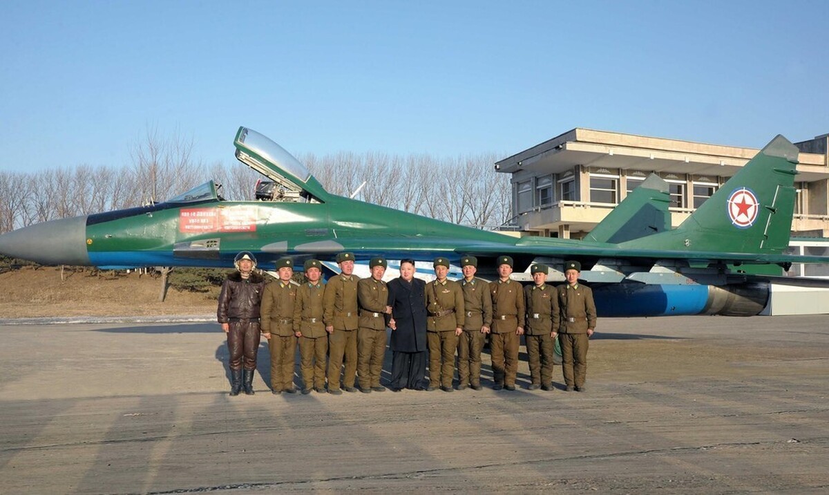 عکس | پیشرفته‌ترین جنگنده‌های نیروی هوایی مرموز کره شمالی