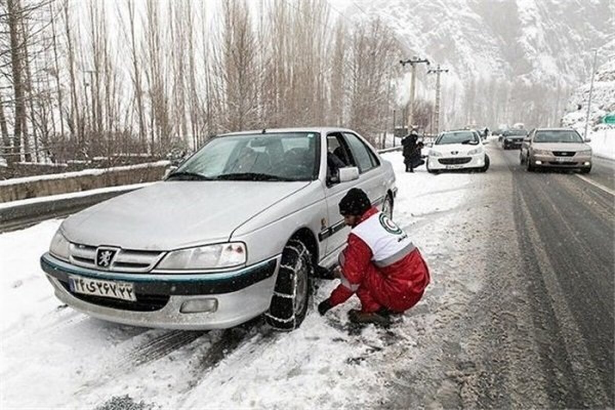 مسافران این گردنه زیبای ایران « برف گیر » شدند