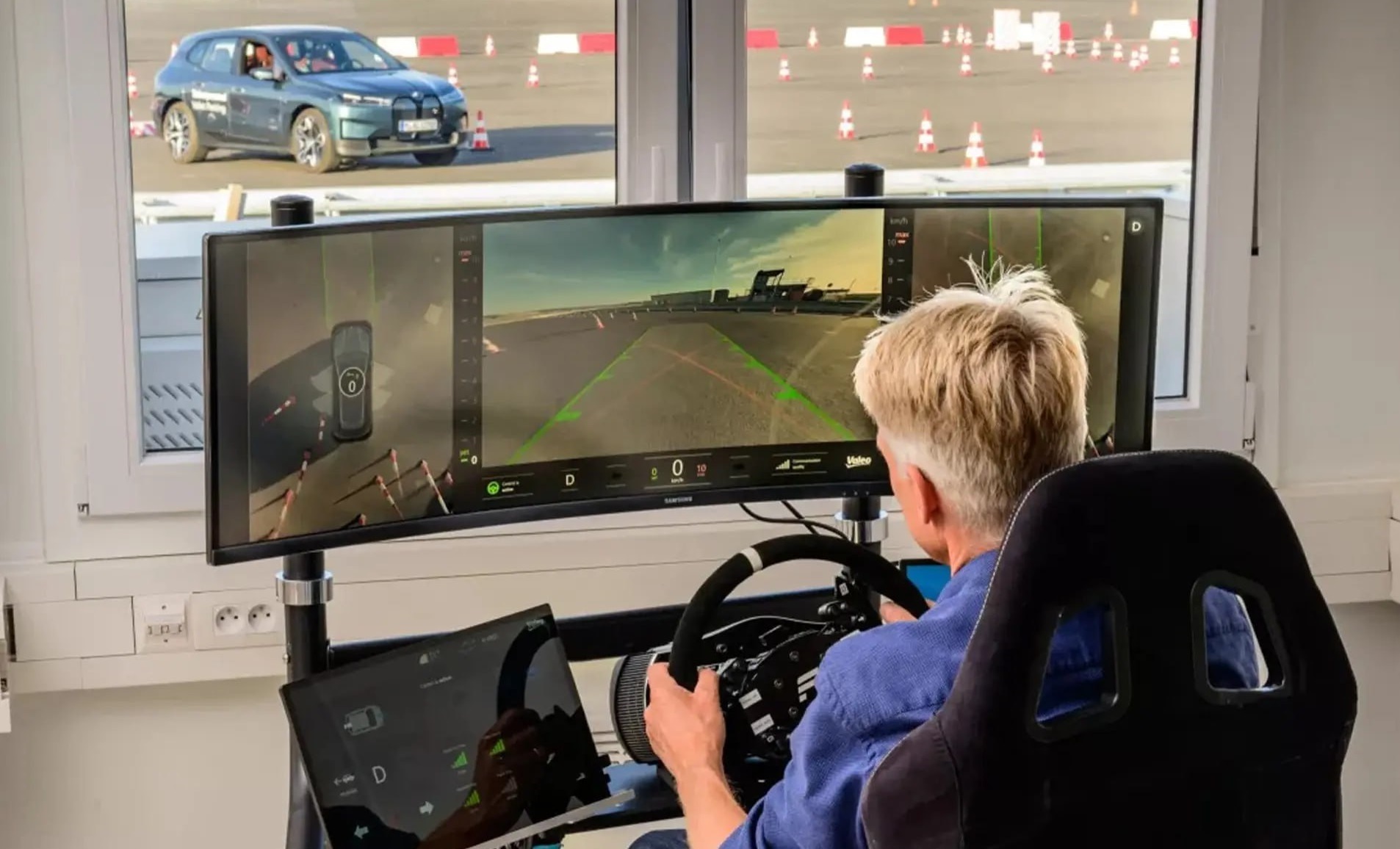 رانندگی از راه دور؛ فناوری جدید BMW رانندگی از راه دور؛ فناوری جدید BMW