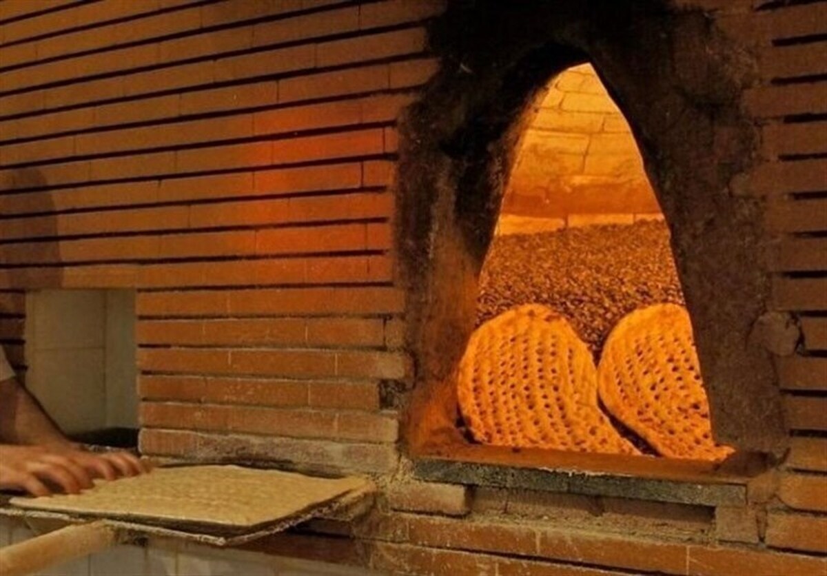 دستور جدید برای شیوه فروش نان | اتحادیه نانوایان: سهمیه آرد کم شد