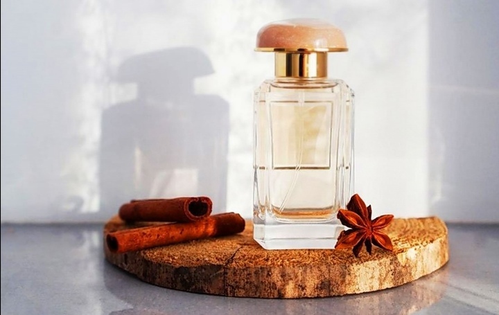 نکاتی که در خرید عطر و ادکلن باید به آن توجه کرد