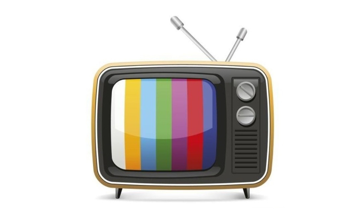 ویدیو | پخش اولین برنامه رنگی از تلویزیون