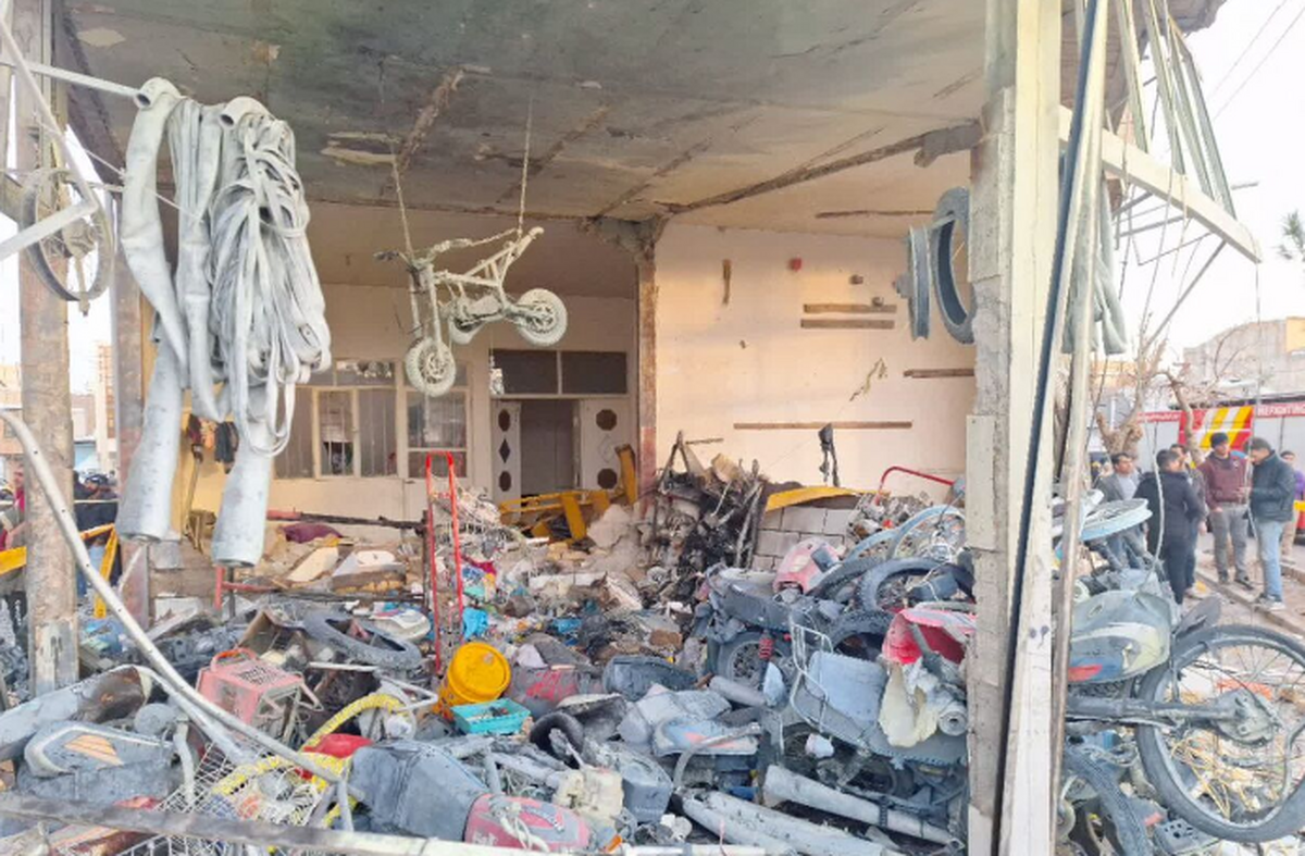 شش مصدوم در انفجار یک باب مغازه در محمودآباد نمونه
