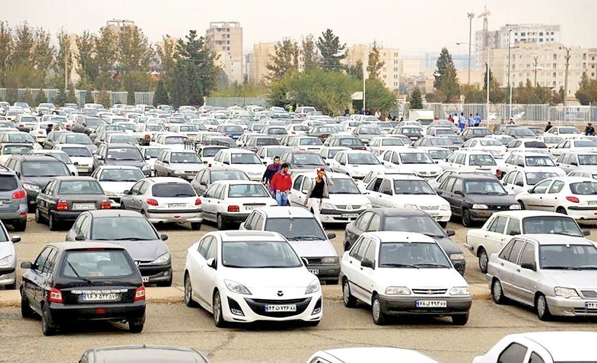 قیمت خودرو‌های داخلی و خارجی در بازار امروز ۱۸ بهمن ۱۴۰۲ | این خودروی داخلی ۸۴۰ میلیون قیمت خورد + جدول قیمت