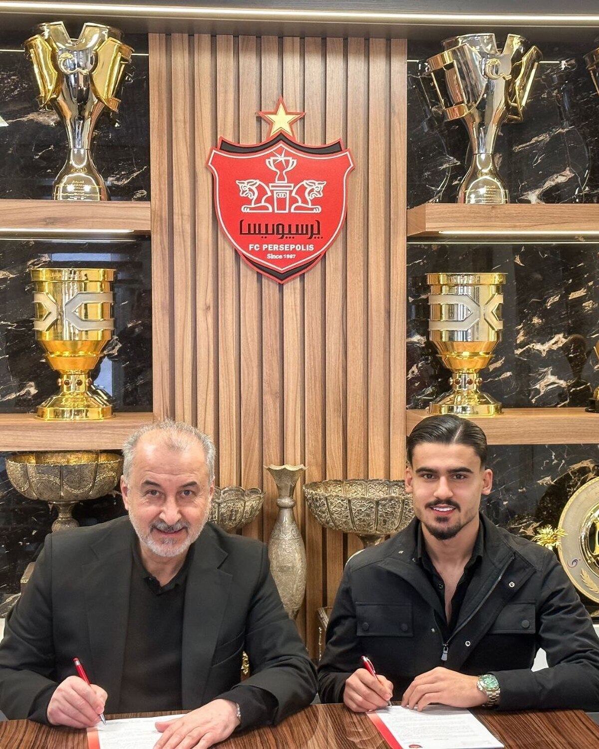 پدیده ۲۰ ساله لیگ آزادگان به پرسپولیس پیوست