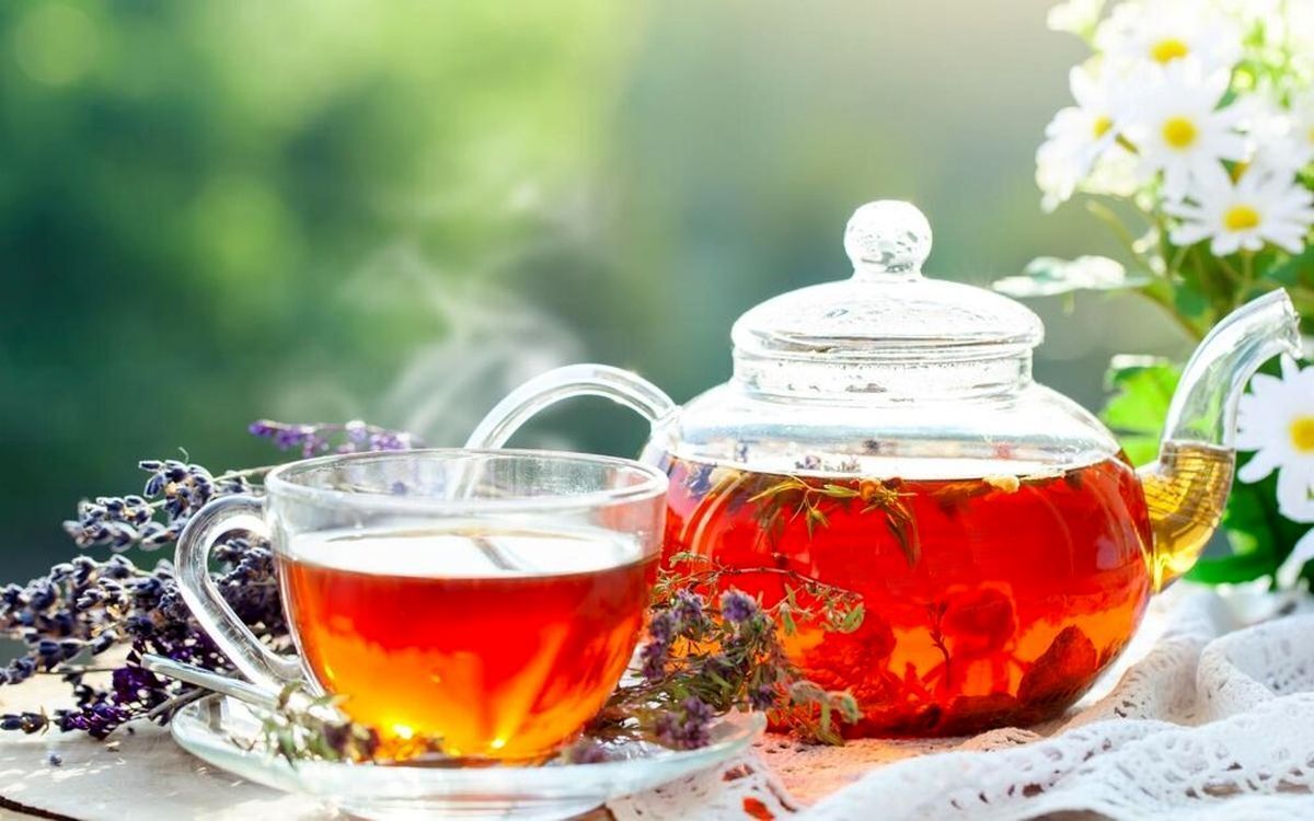 عوارض خطرناک مصرف بیش از اندازه چای را بدانید!