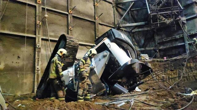 فوت یک نفر در حادثه سقوط جرثقیل فوت یک نفر در حادثه سقوط جرثقیل