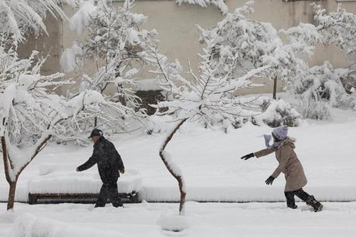 ویدیو | تهرانی‌ها امروز و فردا منتظر برف باشند