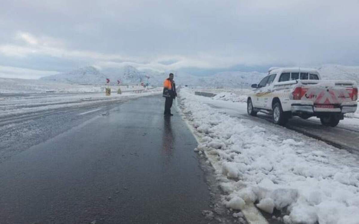 تشدید بارش برف و باران در ۱۷ استان کشور