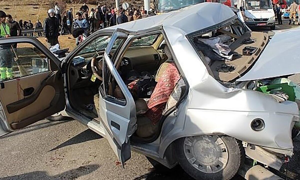 ۶ کشته و زخمی بر اثر تصادف هولناک ۲ پژو در کرمان