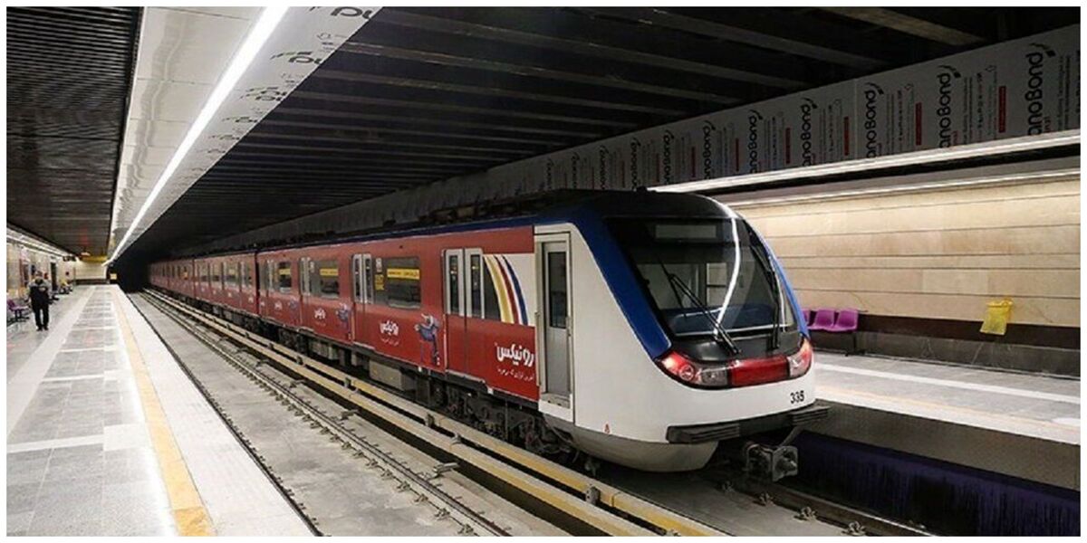 برخورد شدید مترو با مسافر | خطر قطع عضو مرد ۴۱ ساله