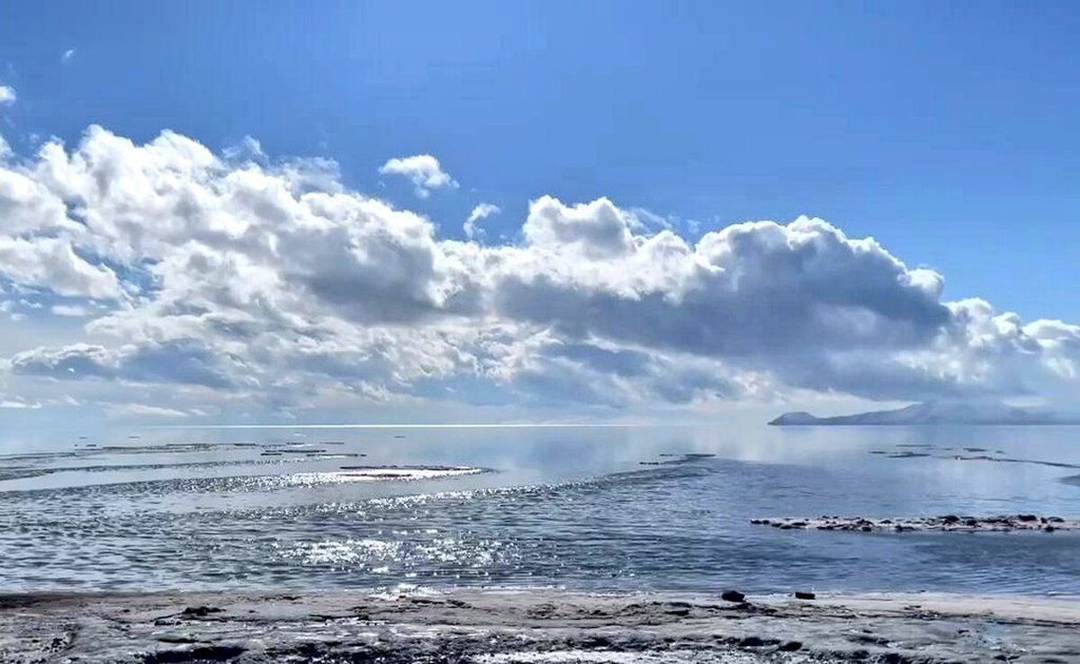 خبر مهم درباره دریاچه ارومیه | دریاچه جان گرفت + عکس