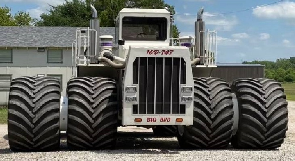 ویدیو | بزرگترین تراکتور جهان چرا بازنشسته شد؟