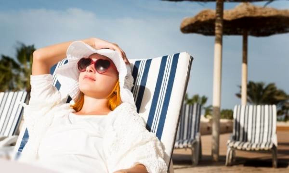 روش صحیح آفتاب گرفتن بدون آسیب به پوست