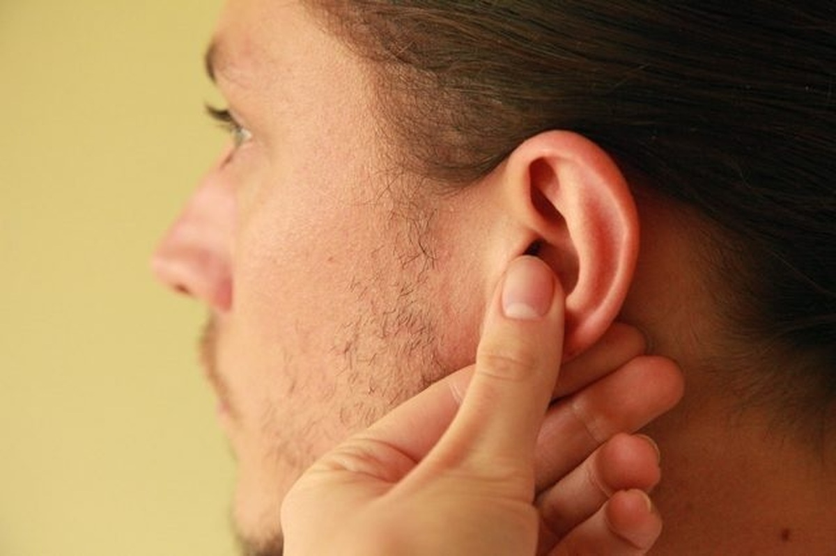 تأثیر فوری ماساژ گوش بر کاهش این درد‌ها
