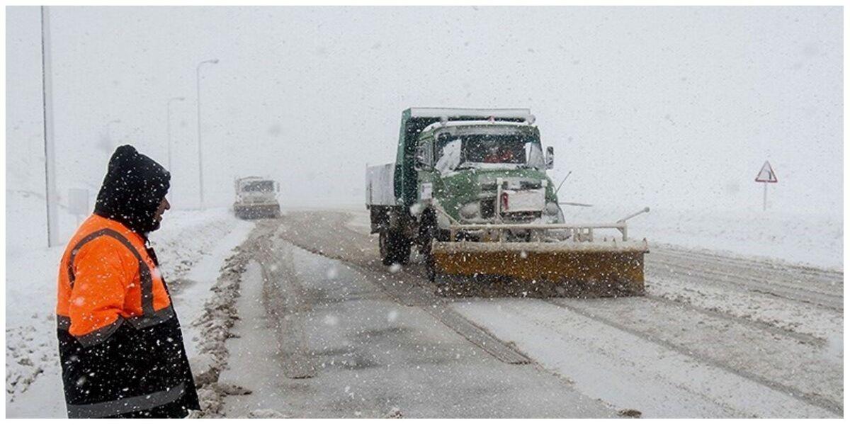 هشدار به جاده‌های این ۱۰ استان | بارش برف و باران شدید رانندگان را گرفتار کرد
