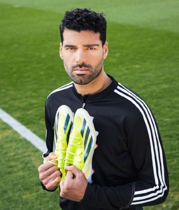 عکس | هدیه ارزشمند آدیداس به مهدی طارمی