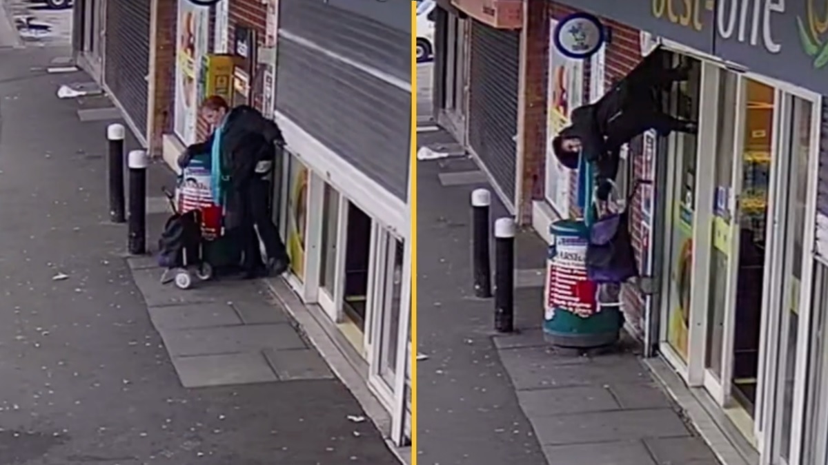 ویدیو | درگیری عجیب یک زن با درب فروشگاه
