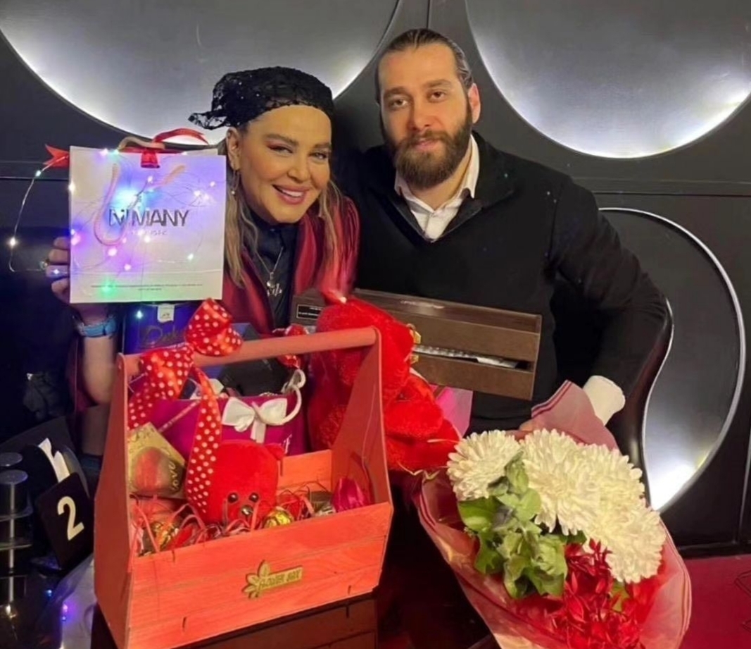 عکس | بهاره رهنما از همسر سومش رونمایی کرد عکس | بهاره رهنما از همسر سومش رونمایی کرد