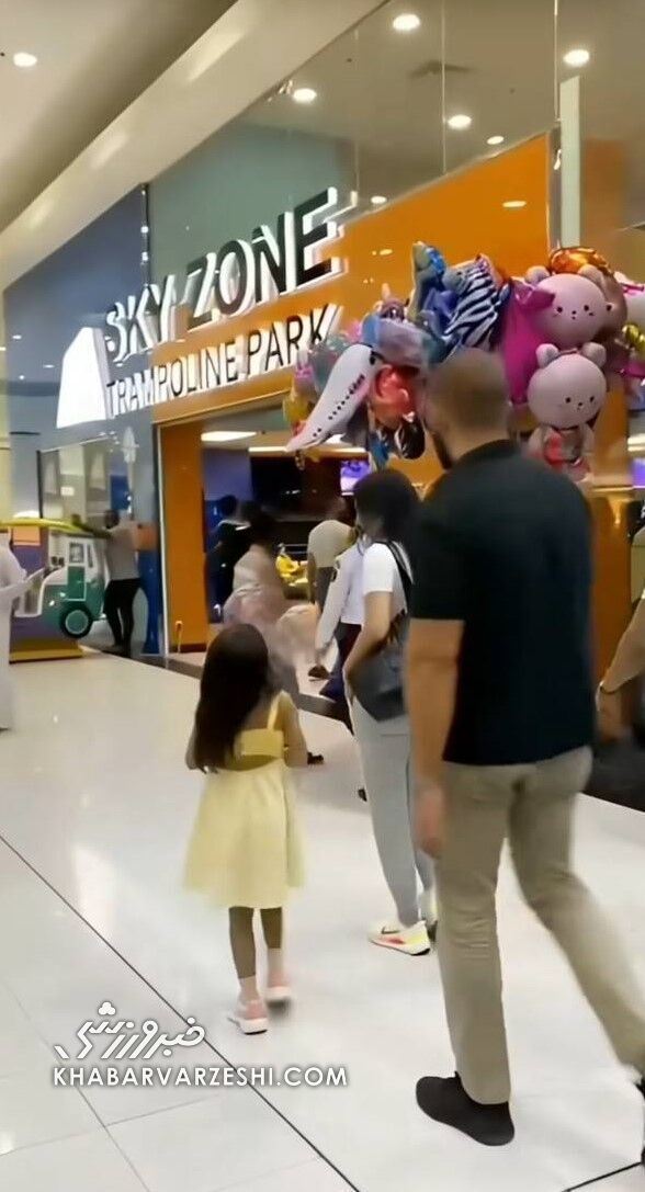 عکس | جورجینا رودریگس در عربستان بادیگارد پیدا کرد عکس | جورجینا رودریگس در عربستان بادیگارد پیدا کرد