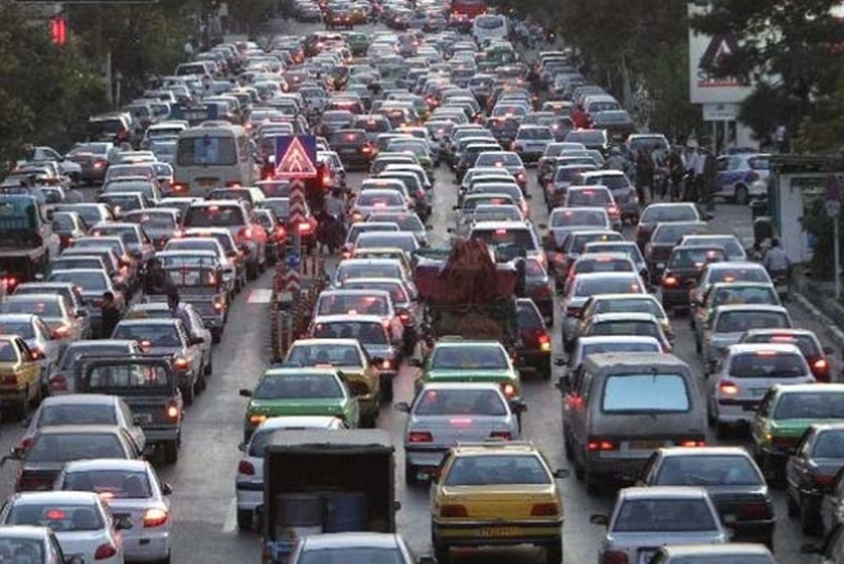 آخرین وضعیت ترافیکی بهشت زهرا (س) در آخرین جمعه سال | ترافیک سنگین در مسیر‌ها