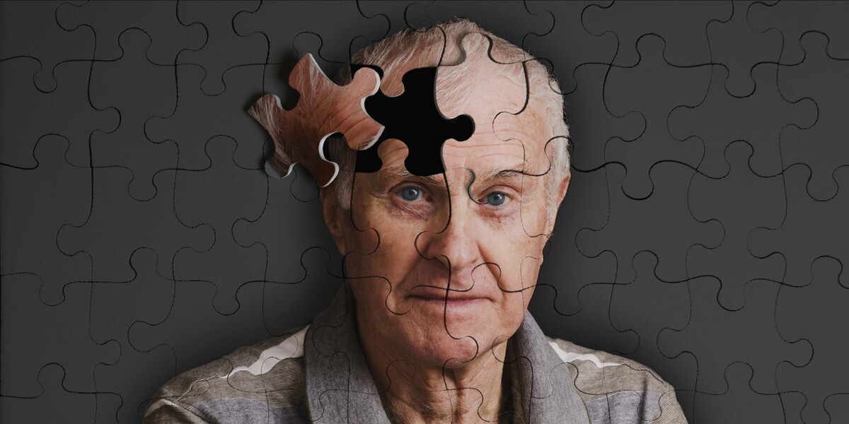 مراقب سالمندان باشید | کلاهبرداری به شیوه‌های مختلف از افراد مبتلا به آلزایمر