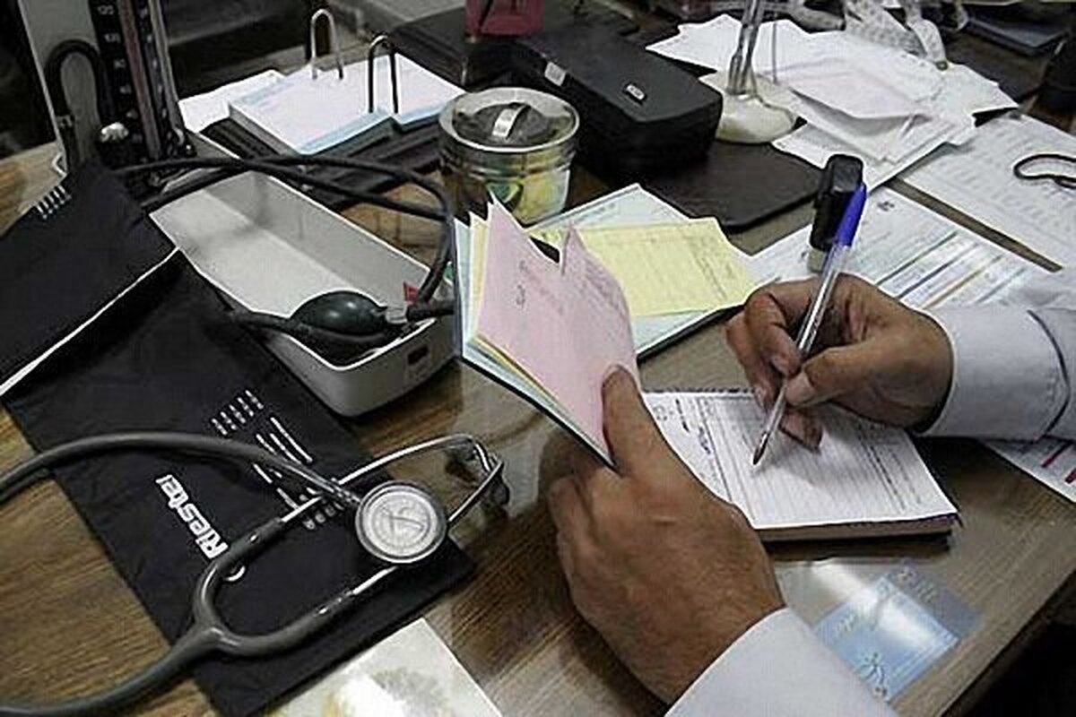 مقایسه رشد حق الزحمه پزشک و دستمزد کارگر