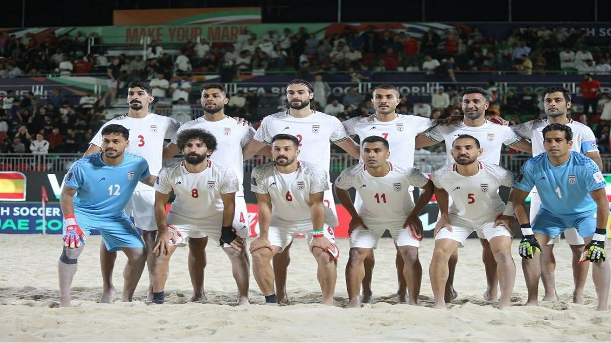 تیم ملی ایران در دیدار مرحله نیمه نهایی سفیدپوش شد